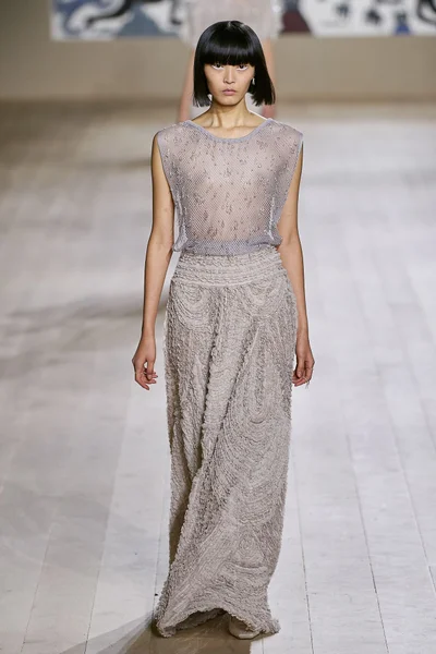 Look 33